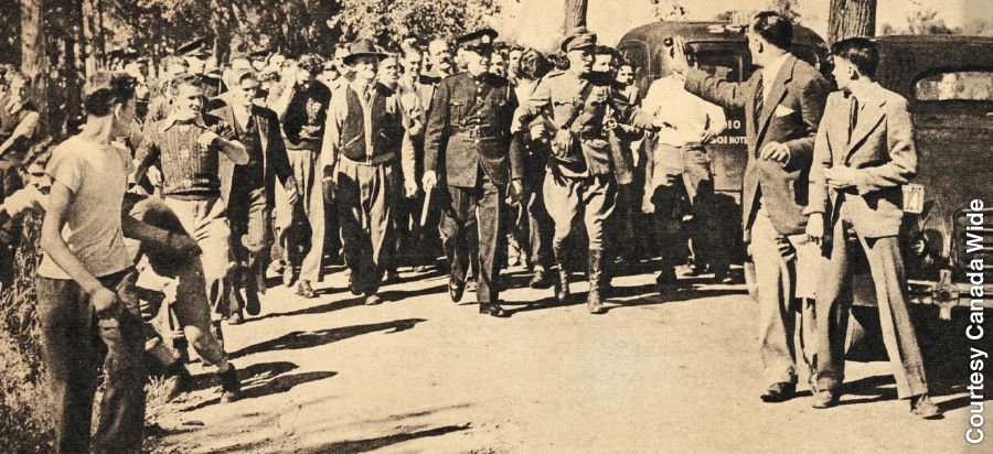 Mob violence against Jehovah’s Witnesses in Canada in 1945