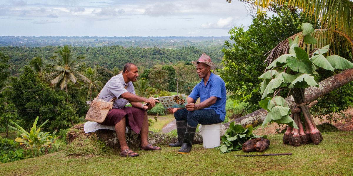 A brother witnesses to a man in Fiji